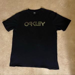 Oakley black camo tee shirt